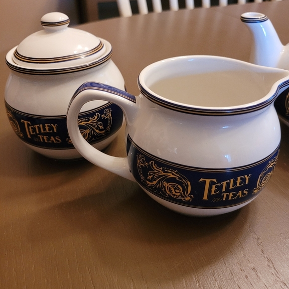 Vintage Blue and White Tea Set - Picture 3 of 5